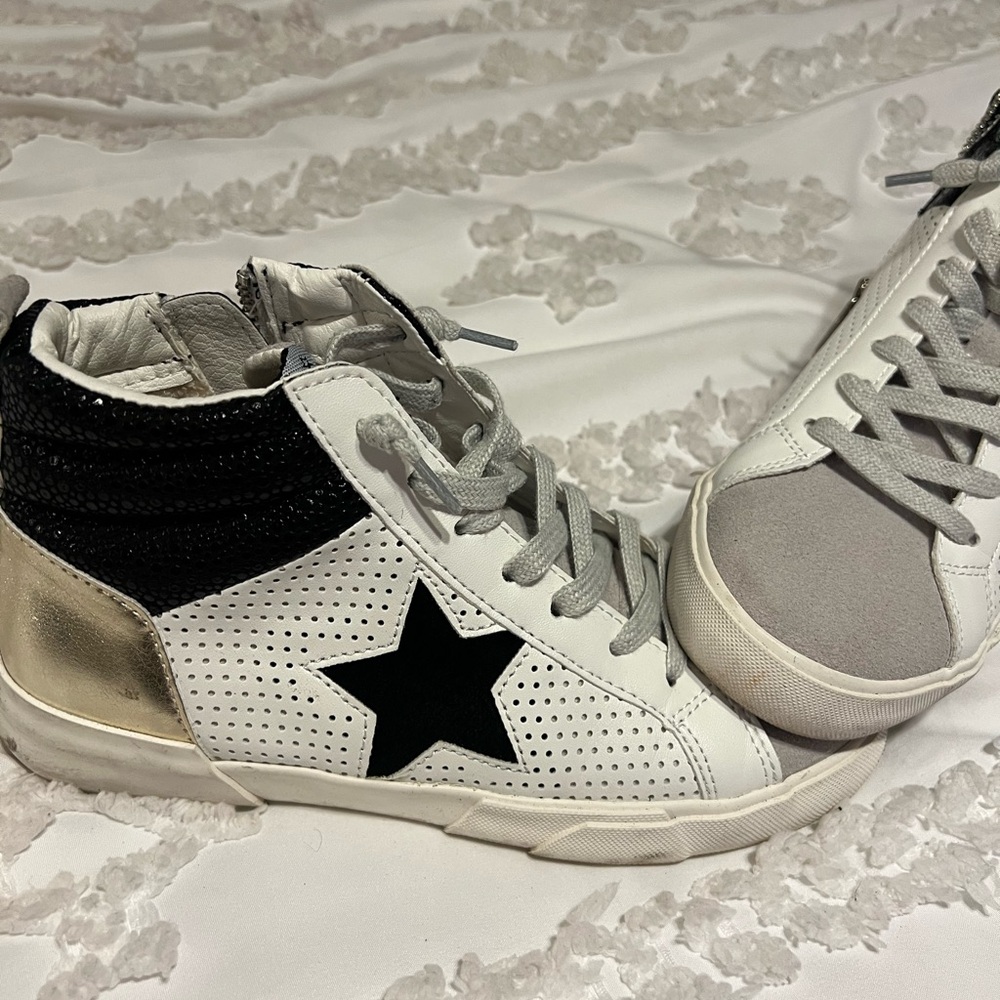 Vintage Havana White and Black Sneakers